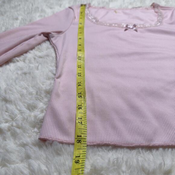 Y2K Pink Long Sleeve Ribbed Top with Lace Trim - Picture 3 of 6